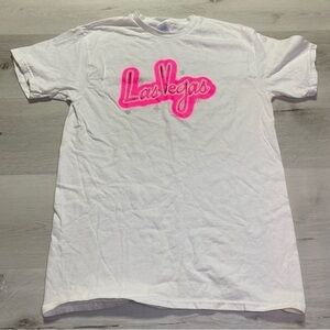 Las Vegas Neon Glitter Graffiti Style Short Sleeve Graphic T-Shirt, Size Small